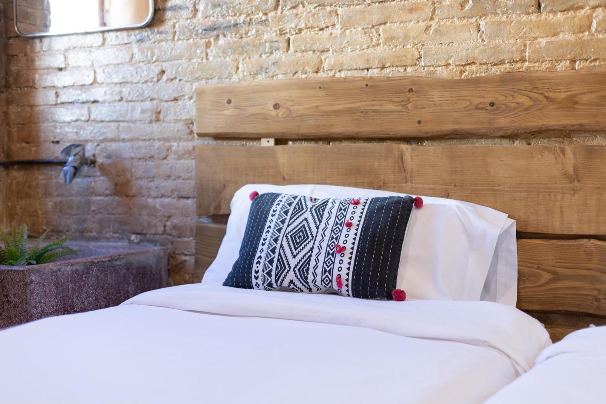 Bed & Breakfast Bird House Valenza